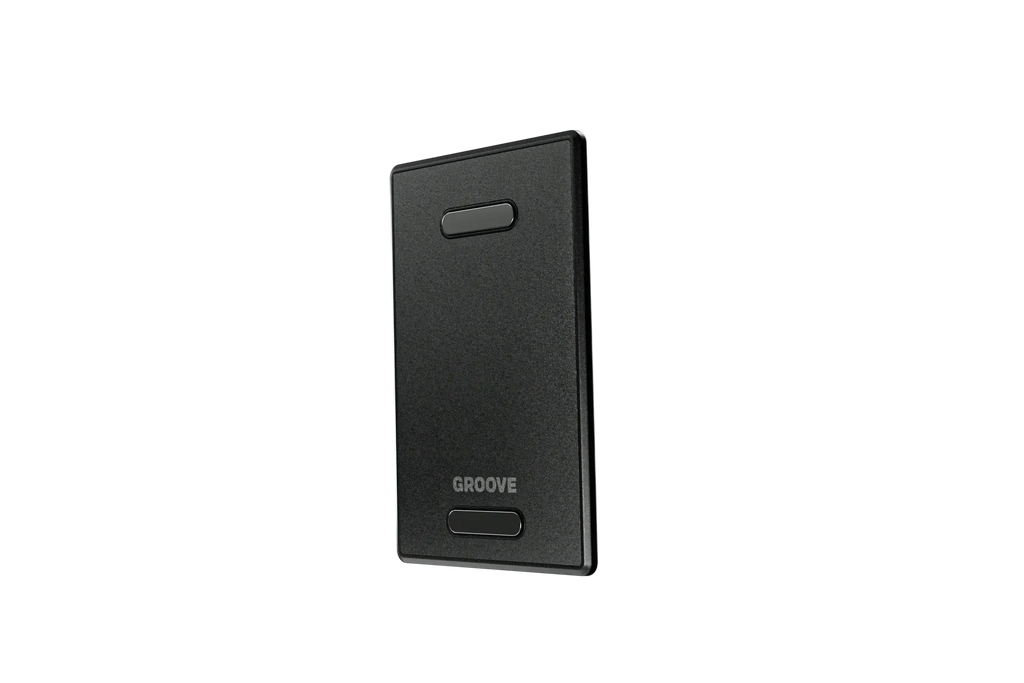 Groove Smart Wallet Trace with MagSafe - Midnight Black